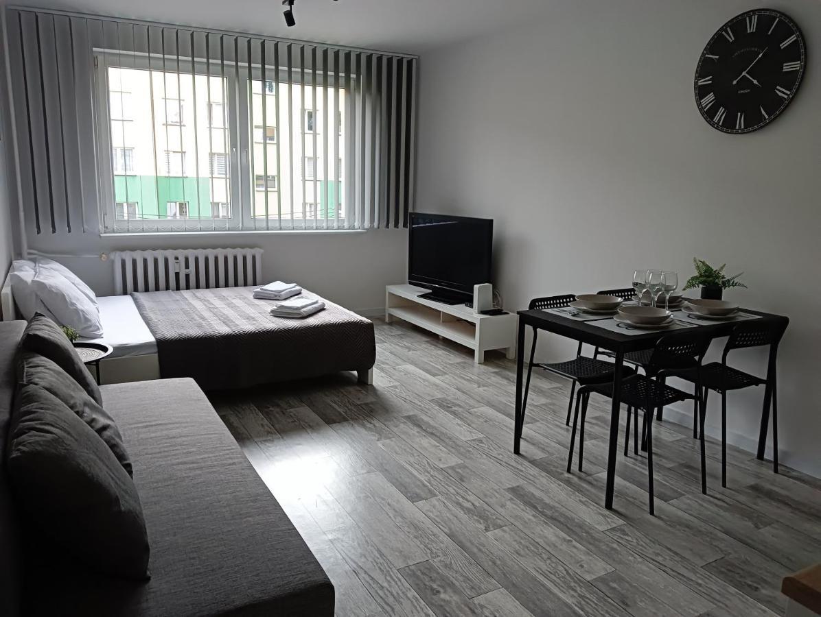 Apartamenty Oswiecim Klimatyzacja Air-Conditioned Екстериор снимка